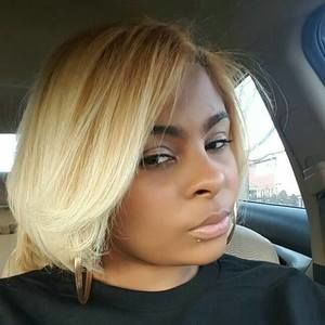 Meet your Posher, Nakia